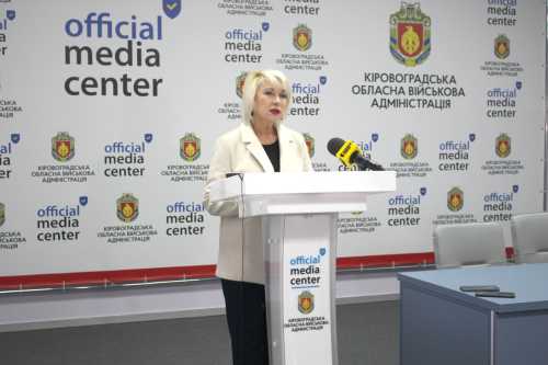 На сторінках новостного порталу "Час новин" (chasnovyn.com) відкривається широкий світ подій і актуальних новин з найрізноманітніших сфер життя. Сайт пропонує читачам глибокий і повний огляд найважливіших подій, що відбуваються в Україні та світі. Завдяки ретельно розгорнутим рубрикам, "Час новин" стає надійним джерелом інформації для всіх, хто прагне бути завжди в курсі останніх подій. Загроза під контролем: на Кіровоградщині досліджують якість води у криницях