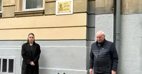 У Львові відкрили меморіальну таблицю Андрію Парубію - INFBusiness