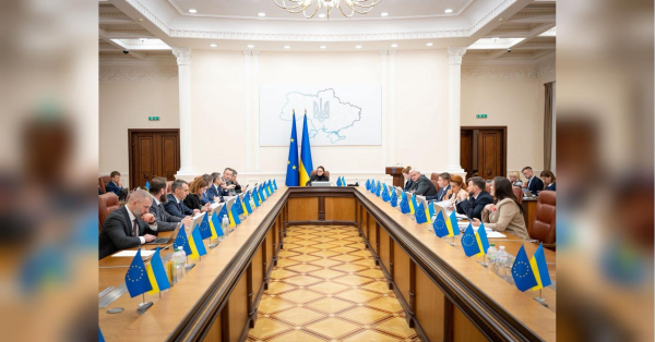 Понад 25 тисяч педагогів отримають підвищену доплату: кому і де уряд вирішив збільшити виплати - INFBusiness