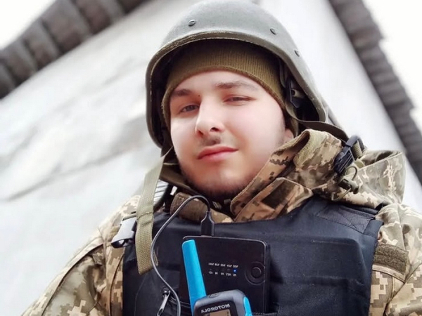 «Від вибуху я просто „влетів“ у бетонну стіну»: гей-військовий Микола Милованов про виклики під час повномасштабної війни - INFBusiness