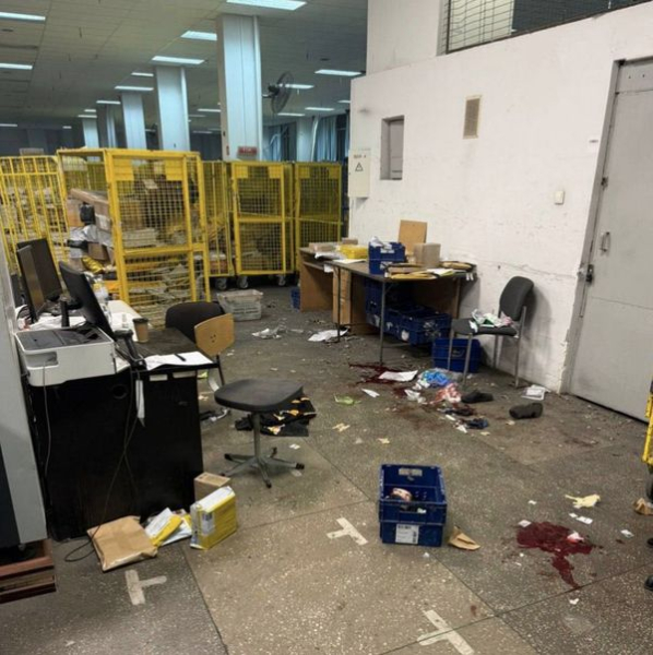 Ввечері 30 жовтня у Києві чули вибух, який не був пов'язаний з російськими атаками. У сортувальному центрі пошті вибухнула посилка, повідомили у столичній поліції. У Києві на пошті вибухнула посилка, є постраждалі — поліція - INFBusiness