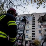 Під завалами будинку, що вибухнув у Хмельницькому, знайшли загиблих (фото, відео) - INFBusiness