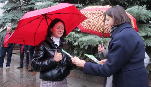 У центрі Кропивницького робили безкоштовні щеплення проти дифтерії, правця та COVID-19 (ФОТО) - INFBusiness