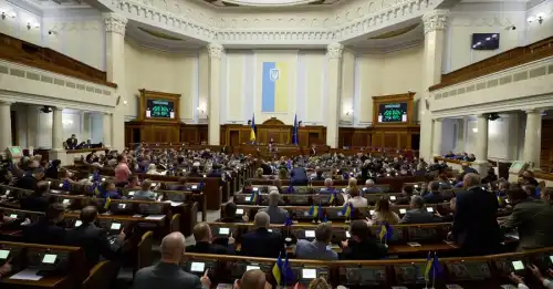 Рада готується подовжити воєнний стан та мобілізацію до лютого 2026 року - INFBusiness