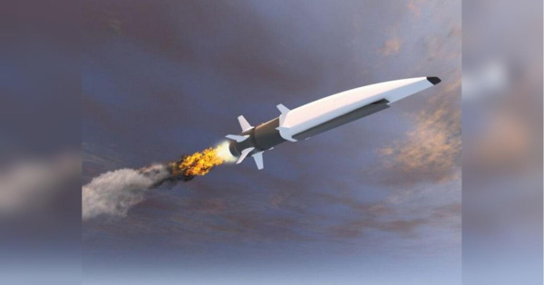 У п'ятницю, 14 листопада, Суми зазнали атаки нової російської гіперзвукової ракети «Циркон», прийнятої на озброєння вже під час російського вторгнення в Україну. Дана зброя є одним з найбільш небезпечних в арсеналі окупантів, про який мало що відомо, хоча його застосування було зафіксовано вже не раз. Долітає за 6 хвилин, має ядерну боєголовку, майже не збивається ППО: що відомо про російську ракету «Циркон» - INFBusiness