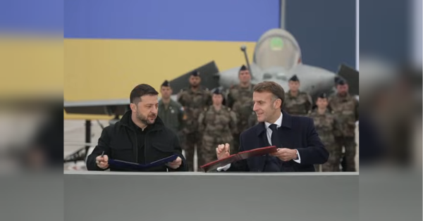 У Парижі президенти України Володимир Зеленський та Франції Еммануель Макрон підписали оборонну угоду, спрямовану на посилення української протиповітряної оборони. ППО, ракети та літаки: Зеленський і Макрон підписали історичну угоду щодо посилення оборони України - INFBusiness