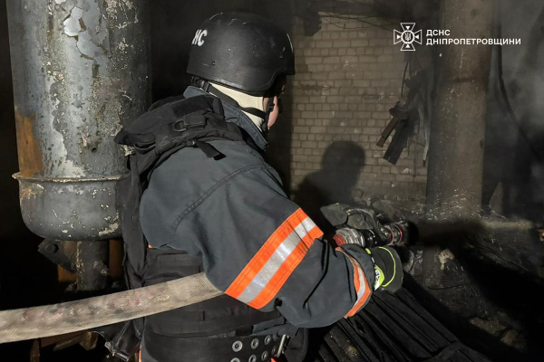 Пожежі, руйнування й жертви: понад сотню дронів та «Іскандерів» били по житлових районах України (фото, відео) - INFBusiness