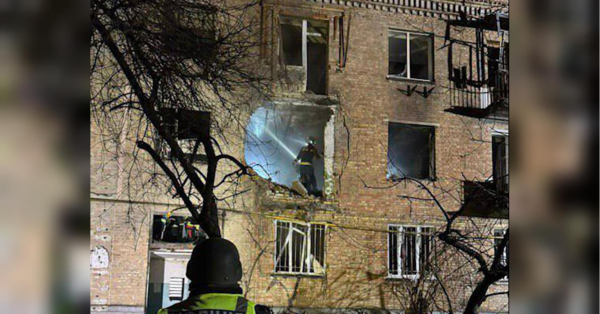 Росія атакує Київ і область ракетами, влучання в багатьох районах: палають будинки, є жертви (фото, відео) - INFBusiness