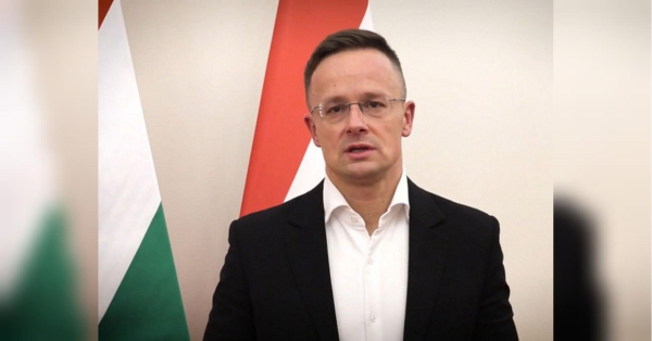«Божевілля»: Сійярто після корупційного скандалу в Україні вимагає не давати Києву грошей - INFBusiness