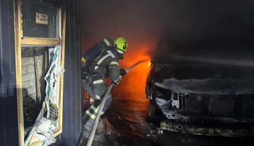 В Олександрії на автомийці загорівся Lexus (ФОТО) - INFBusiness