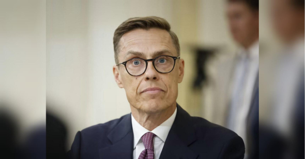 Президент Фінляндії Александр Стубб заявив, що припинення вогню в Україні до весни малоймовірне, і європейським союзникам необхідно продовжувати підтримувати її, попри корупційний скандал, який охопив Київ. Тим часом Європі знадобиться «sisu» — фінське слово, що означає витривалість, стійкість та завзятість, щоб пережити зимові місяці, сказав він, оскільки росія продовжує свої гібридні атаки та інформаційну війну по всьому континенту, пише AP. «Я не дуже оптимістично налаштований»: президент Фінляндії про перемовини між Україною та рф - INFBusiness