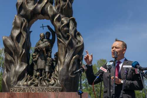 Політичний експерт Віталій Кулик: Україна та Польща приречені балансувати на грані дружби та неприязні - INFBusiness