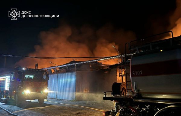 РФ атакувала Україну безпілотниками та ракетами: горіли будівлі, є жертви, поранені та руйнування - INFBusiness