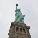 Трамп ініціює перевірку всіх українських біженців, прийнятих за часів Байдена - INFBusiness