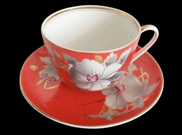 «Вінтажні чайні пари закохують у себе з першого погляду», — колекціонерка Людмила Карпінська-Романюк - INFBusiness