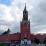 «Рано чи пізно Київ сяде за стіл»: у Кремлі висунули Україні ультиматум щодо переговорів - INFBusiness