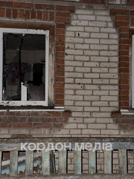 В Сумській громаді ворог ударним БпЛА поцілив по промисловій споруді та приватній забудові. Фотог "Кордон.медіа" Росіяни атакували вночі Одесу, Суми та Дніпропетровщину (фото) - INFBusiness