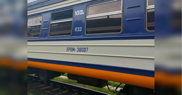 У Києві пасажир міської електрички зламав ноги з вини машиніста: що сталося (фото) - INFBusiness