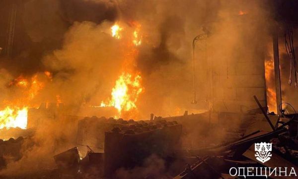 Безпілотники ворога масовано вдарили по Дніпропетровській, Одеській та Чернігівській областях, є жертви (фото, відео) - INFBusiness