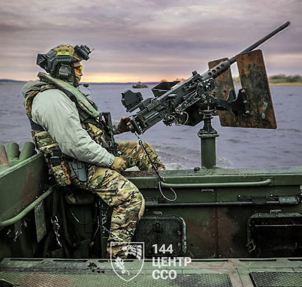 Річковий танк: у ССО показали спеціальну техніку для проведення операцій на річках - INFBusiness