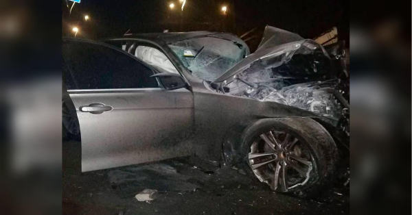 Смертельна ДТП у Києві: 18-річний водій BMW влетів у підземний перехід (фото, відео) - INFBusiness