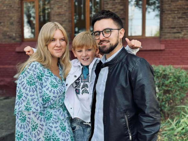 «Я хочу, щоб родини були разом»: Юлік відверто про Різдво, сина, бабусині вареники і війну - INFBusiness