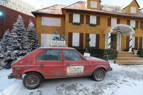 Точну пряникову копію будинку сім'ї Маккалістерів з фільму «Сам удома» внесли до Книги рекордів Гіннеса (фото, відео) - INFBusiness
