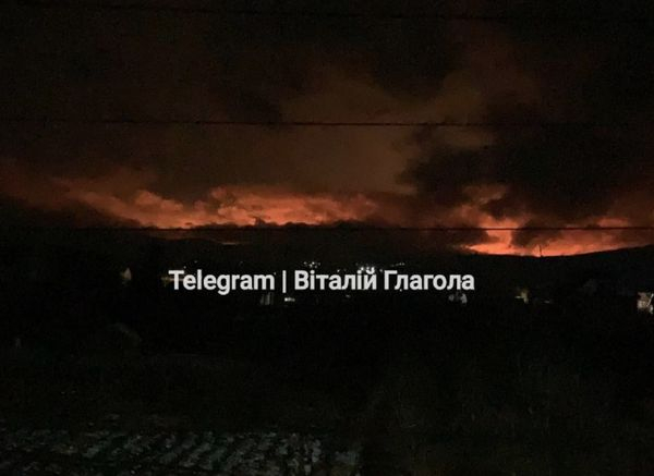 Полум’я було видно за кілометри: на Закарпатті палала газова труба (фото, відео) - INFBusiness