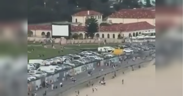 На популярному пляжі в Автралії терористи відкрили вогонь по людях, які святкували Хануку: є жертви (відео) - INFBusiness