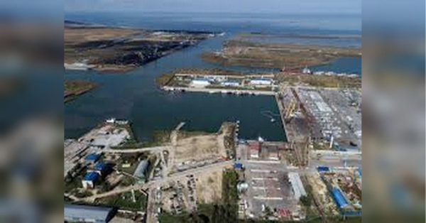 Дрони атакували порт у Краснодарському краї рф: спалахнули резервуари з нафтопродуктами - INFBusiness