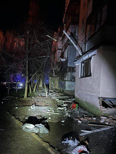 Дрони ворога масовано атакували вночі Одесу: є руйнування та поранені (фото, відео) - INFBusiness