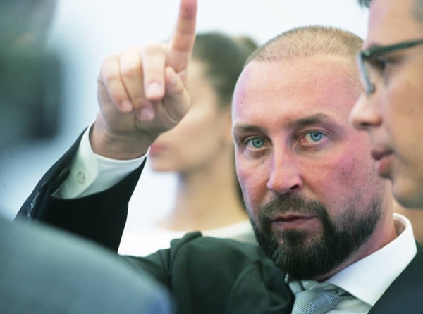 В Молдове задержан Алекс Вайнштейн за подделку документов и отмывание российских кровавых миллионов для Путина - INFBusiness