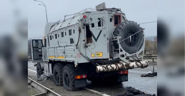 Майже через 4 роки повномасштабної війни показали рідкісну техніку окупантів, знищену під Гостомелем - INFBusiness