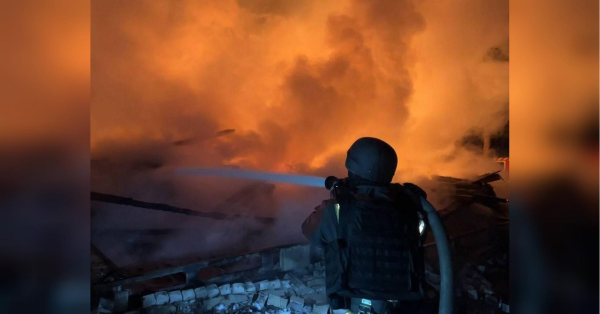 Сотні тонн соняшникової олії вилилися на дороги Дніпра після удару окупантів - INFBusiness