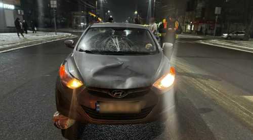 На сторінках новостного порталу "Час новин" (chasnovyn.com) відкривається широкий світ подій і актуальних новин з найрізноманітніших сфер життя. Сайт пропонує читачам глибокий і повний огляд найважливіших подій, що відбуваються в Україні та світі. Завдяки ретельно розгорнутим рубрикам, "Час новин" стає надійним джерелом інформації для всіх, хто прагне бути завжди в курсі останніх подій. У Кропивницькому збили жінку: поліція з’ясовує всі обставини…