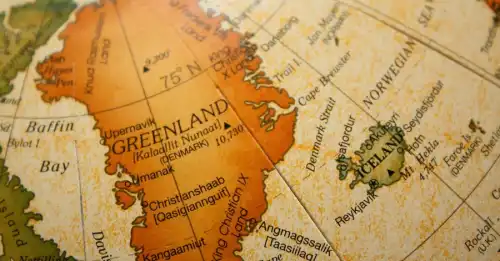 Як Європа збирається захищати Гренландію від США: від футбольного бойкоту до торгових воєн - INFBusiness
