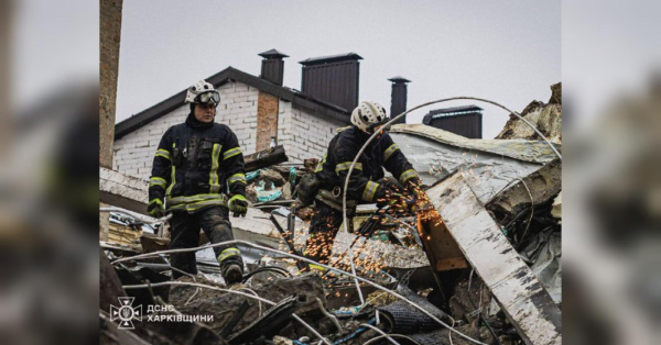 У Харкові під завалами зруйнованої п’ятиповерхівки рятувальники продовжують знаходити тіла загиблих (фото, відео) - INFBusiness