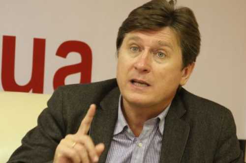 Прогнози політологів на 2026 рік: час чорних лебедів, обвалу нафтових цін та шансу на мир - INFBusiness