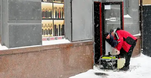 Фото: Sergei SUPINSKY / AFP via Getty Images Холодна економіка: що подорожчає через морози та перебої з електрикою - INFBusiness