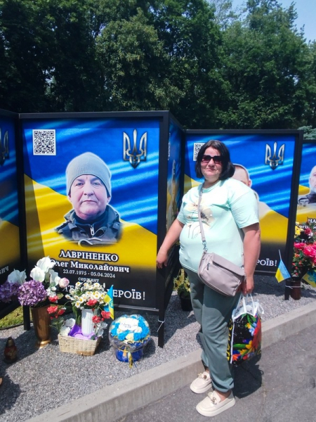 «Будь ласка, збери нас, всіх родичів, за одним столом»: історія воїна «Танчика», який 21 день тримав позицію та загинув від російського снаряда - INFBusiness
