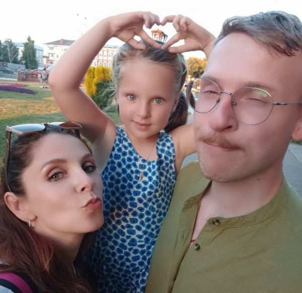 «Всі чоловіки з моєї родини на фронті»: зірка «Служба 112», «Жіночий лікар» Катерина Вишнева про випробування під час великої війни - INFBusiness
