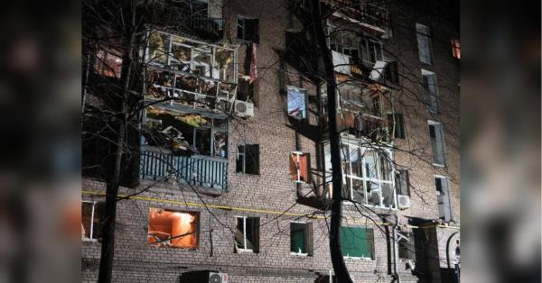 Вночі росіяни відзначили річницю вторгнення в Україну масованим ударом по Запоріжжю (фото, відео) - INFBusiness