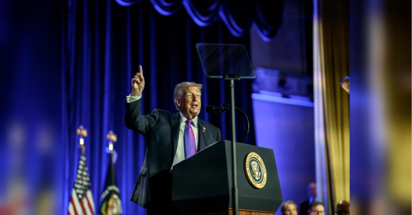 Трамп доручив розсекретити наявні у США дані про інопланетян та НЛО - INFBusiness