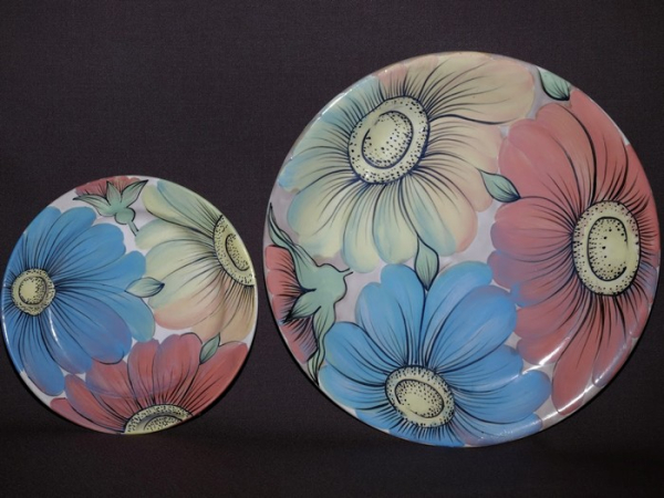 «Тарілки Людмили Райковської — це фаянс, у якому побут стає святом», — колекціонерка Людмила Карпінська-Романюк - INFBusiness