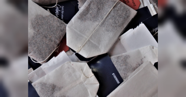 Навіщо чайні пакетики класти у взуття: крутий лайфхак для всіх - INFBusiness