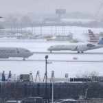 Снігова буря паралізувала США: тисячі рейсів скасовано, кількість жертв зростає - INFBusiness