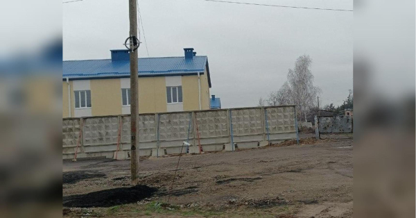 Росіяни під Мелітополем будують нову військову базу (фото) - INFBusiness