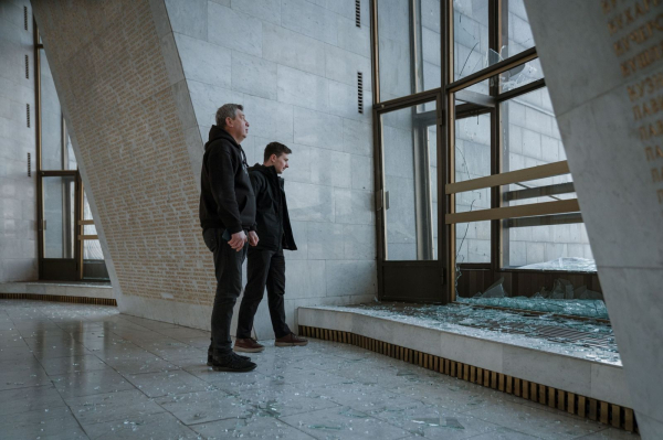 Росіяни вдарили по символу столиці: пошкоджено монумент «Батьківщина-мати» (фото) - INFBusiness