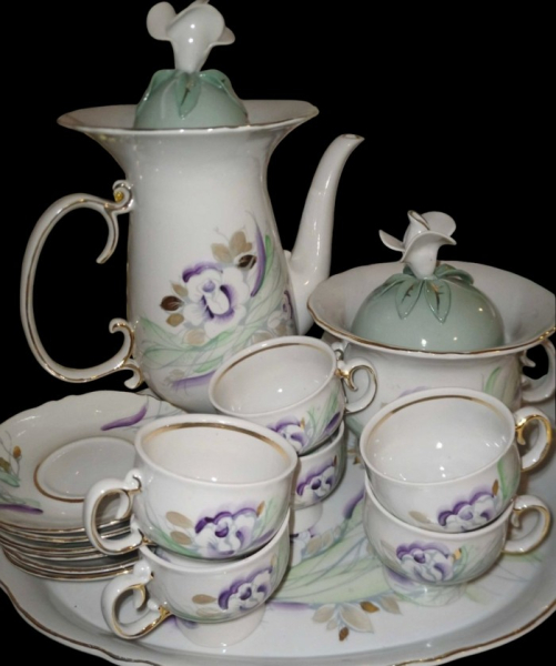 «Скульптурні троянди без аромату, але неначе з пам’яттю про нього», — колекціонерка Людмила Карпінська-Романюк - INFBusiness