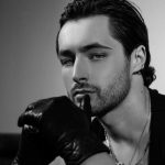 Не втратити хоча б себе: популярний співак вразив відео на пісню для Нацвідбору - INFBusiness